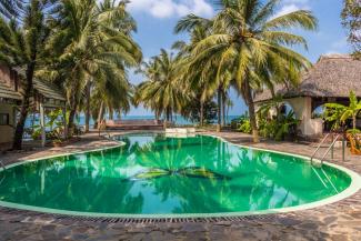 Palm Beach Escapes Swimming Pools