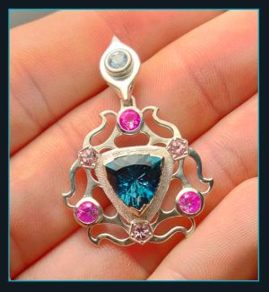 topaz pendant
