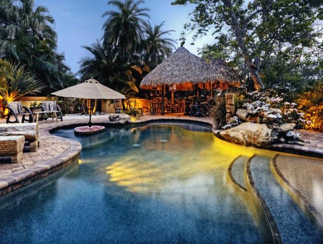 Palm Beach Escapes
